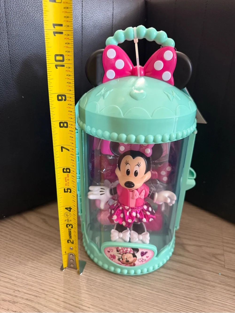 NEW Disney Junior Minnie Mouse Fabulous Fashion Doll set